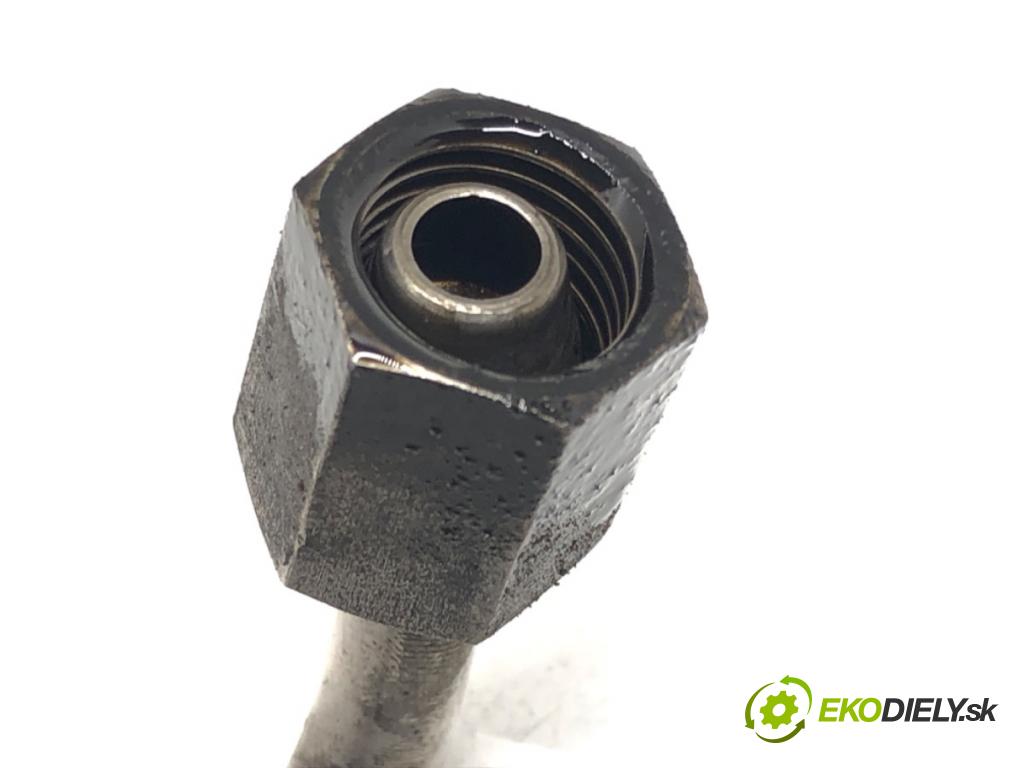 SEAT IBIZA III (6L1) 2002 - 2009    1.9 TDI 96 kW [131 KM] olej napędowy 2002 - 2009  rúrka turba  (Hadice intercoolera)