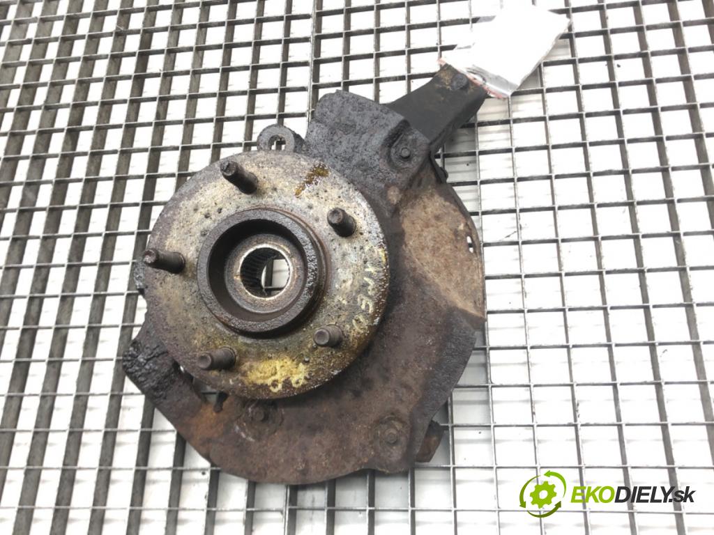 FORD USA EXPEDITION 1996 - 2002    4.6 173 kW [235 KM] benzyna 2001 - 2002  náboj pravá  (Náboje)