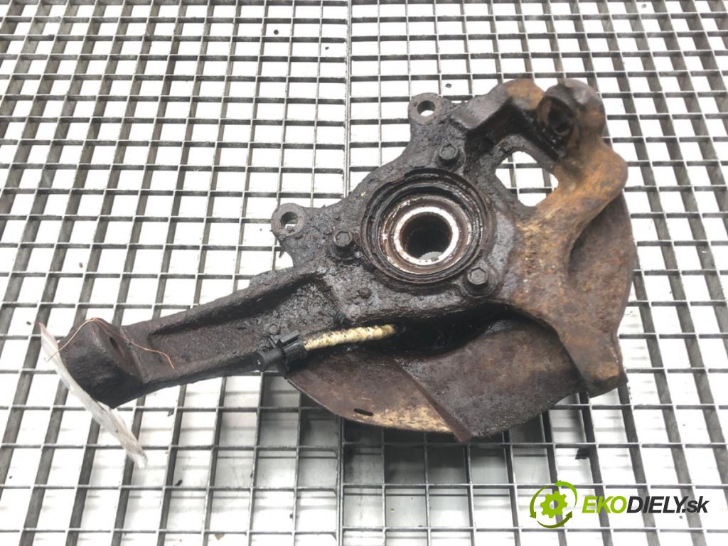 FORD USA EXPEDITION 1996 - 2002    4.6 173 kW [235 KM] benzyna 2001 - 2002  náboj pravá  (Náboje)