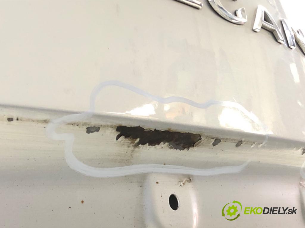 RENAULT MEGANE III Grandtour (KZ0/1) 2008 - 2022    1.5 dCi (KZ1M, KZ1W) 78 kW [106 KM] olej napędowy   zadní část kapota  (Zadní kapoty)