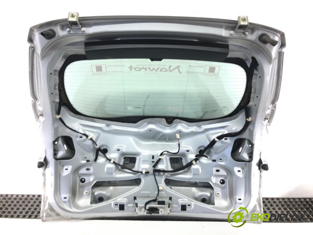 RENAULT MEGANE III Grandtour (KZ0/1) 2008 - 2022    1.5 dCi (KZ1M, KZ1W) 78 kW [106 KM] olej napędowy   zadní část kapota  (Zadní kapoty)