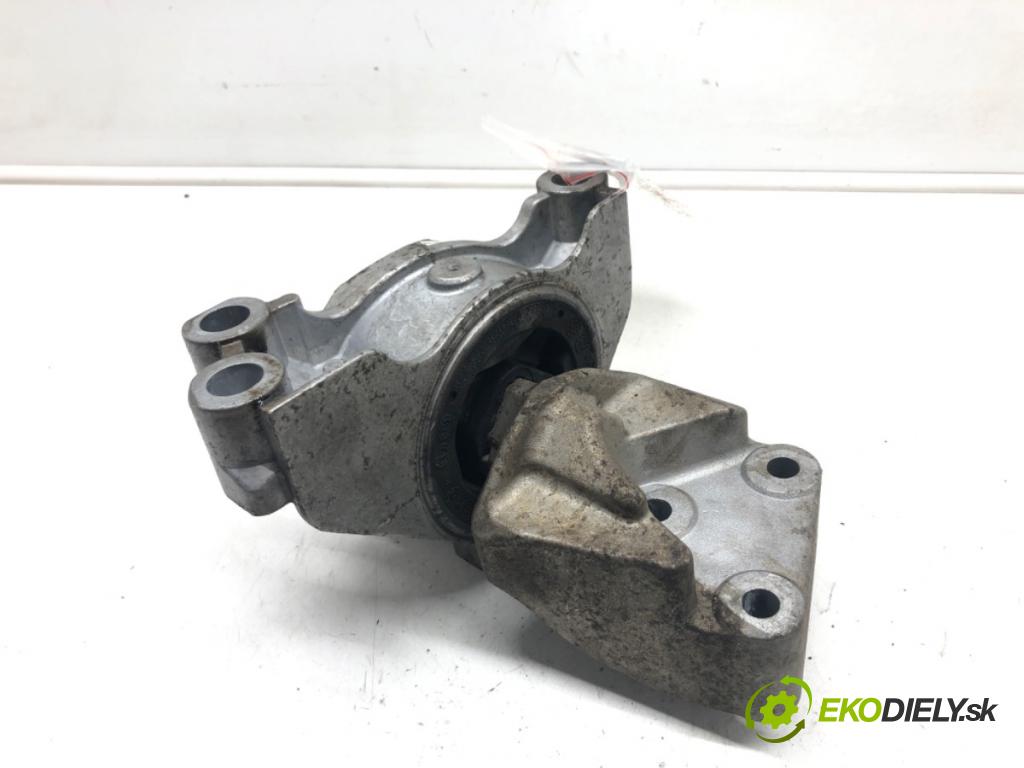 OPEL COMBO Nadwozie pełne/minivan (X12) 2012 - 2022    1.3 CDTI (B05) 66 kW [90 KM] olej napędowy 2012 -   AirBag Motor 00517991100 (Držiaky motora)