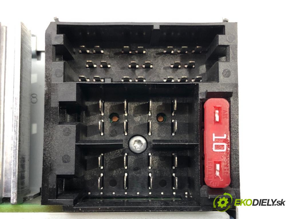 OPEL COMBO Nadwozie pełne/minivan (X12) 2012 - 2022    1.3 CDTI (B05) 66 kW [90 KM] olej napędowy 2012 -   RADIO 7649354516 (Audio zariadenia)