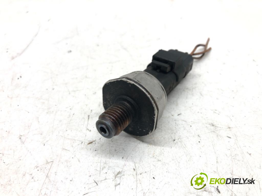 PEUGEOT 407 (6D_) 2004 - 2011    1.6 HDi 110 (6D9HZC, 6D9HYC) 80 kW [109 KM] olej n  Regulátor tlaku paliva 9658227880 (Ostatné)