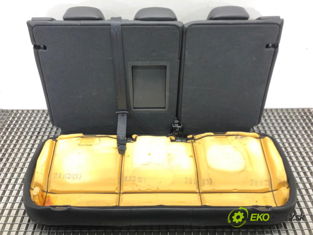 CITROEN C4 II (NC_) 2009 - 2022    1.6 HDi 110 82 kW [112 KM] olej napędowy 2009 - 20  Sedadlo zad  (Sedačky, sedadlá)