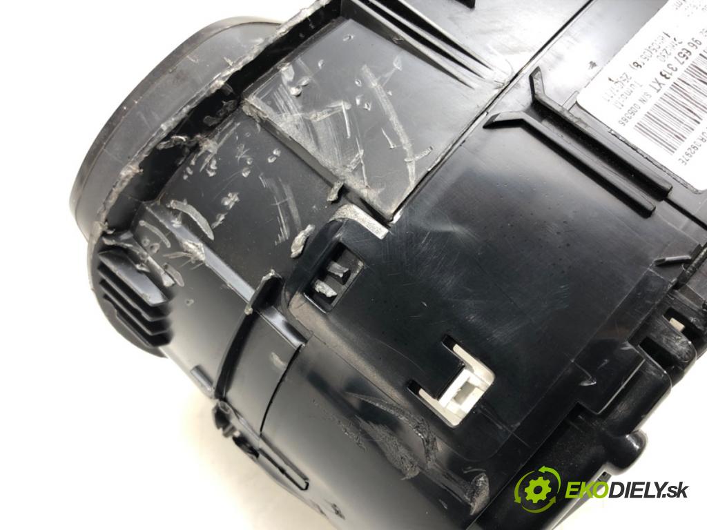 CITROEN C4 II (NC_) 2009 - 2022    1.6 HDi 110 82 kW [112 KM] olej napędowy 2009 - 20  Prístrojovka 96657318XT (Prístrojové dosky, displeje)