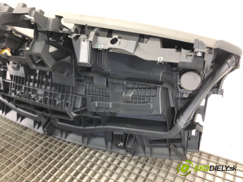 RENAULT TRAFIC III Autobus (JG_) 2014 - 2022    1.6 dCi 90 (JGME) 66 kW [90 KM] olej napędowy 2014  Palubná doska  (Palubné dosky)