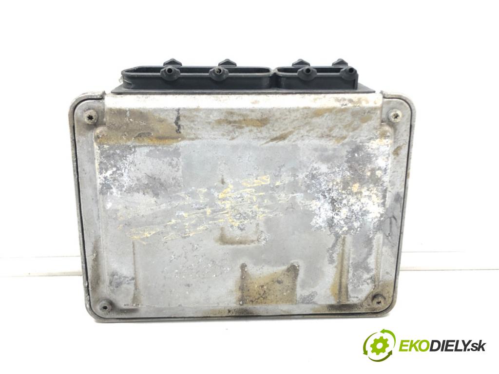 VW GOLF IV (1J1) 1997 - 2008    1.9 SDI 50 kW [68 KM] olej napędowy 1997 - 2005  riadiaca jednotka Motor 038906013 (Riadiace jednotky)