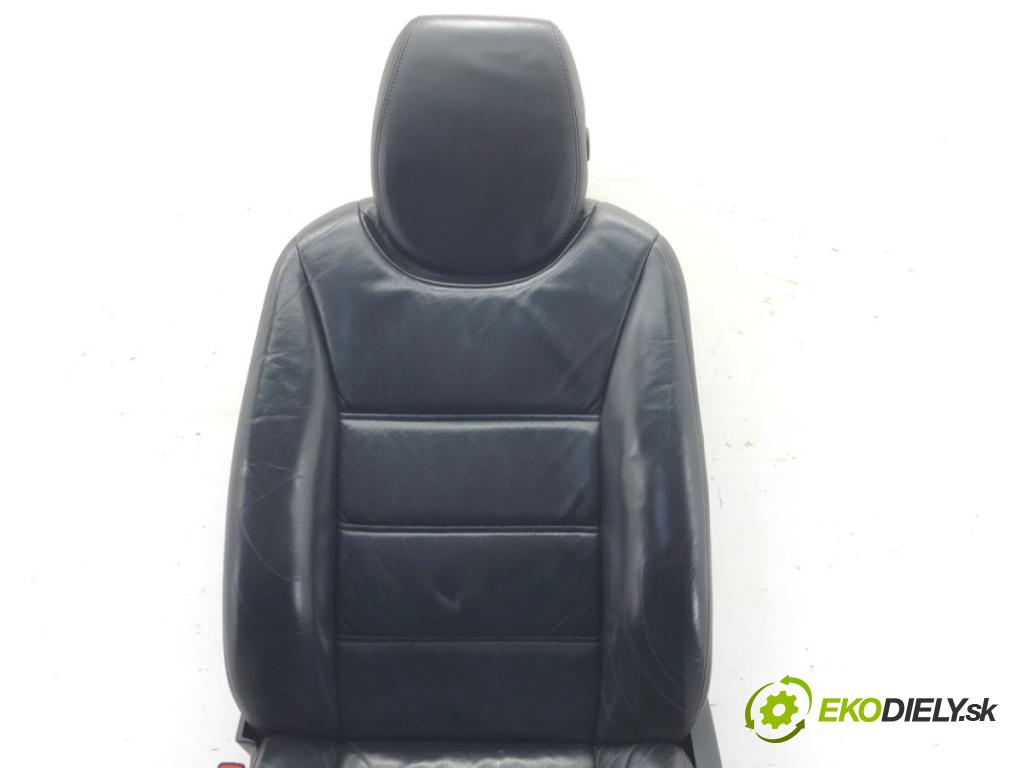 PORSCHE CAYENNE (9PA) 2002 - 2010    S 4.5 250 kW [340 KM] benzyna 2002 - 2007  Sedadlo ľavy  (Sedačky, sedadlá)