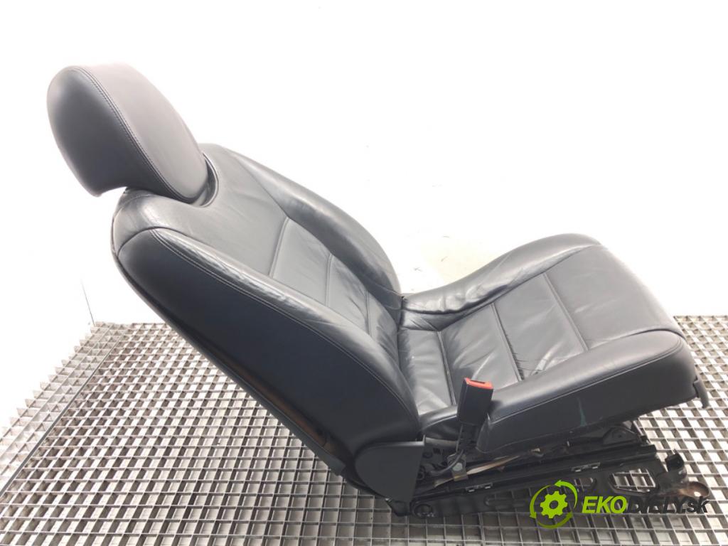 PORSCHE CAYENNE (9PA) 2002 - 2010    S 4.5 250 kW [340 KM] benzyna 2002 - 2007  Sedadlo ľavy  (Sedačky, sedadlá)