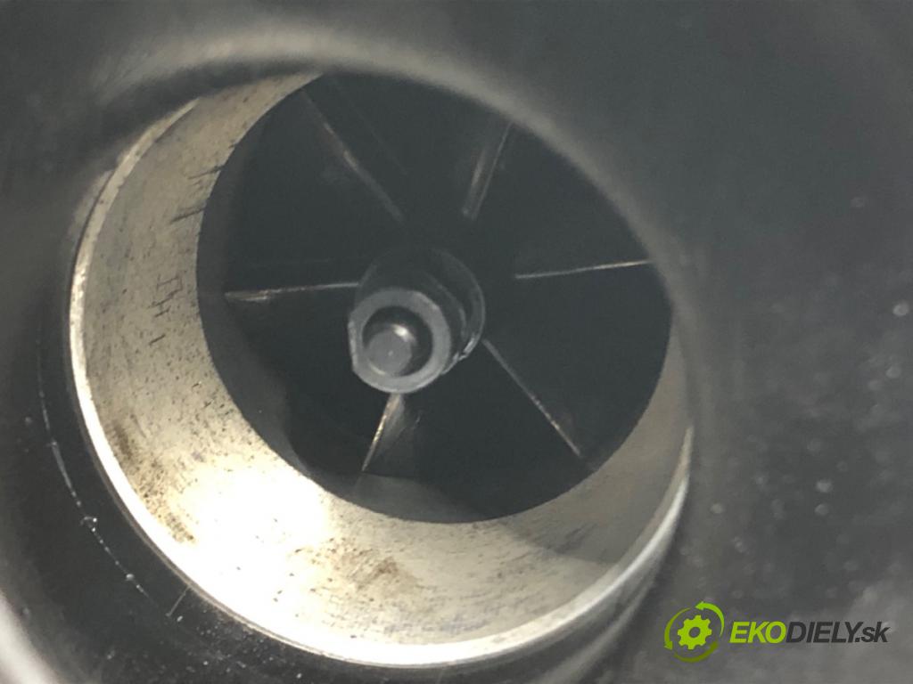 VW GOLF VI (5K1) 2008 - 2014    2.0 TDI 81 kW [110 KM] olej napędowy 2008 - 2012  Turbodúchadlo,turbo 03L253016F (Turbodúchadlá (kompletné))