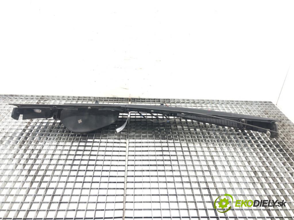 TOYOTA YARIS (_P9_) 2005 - 2014    1.0 VVT-i (KSP90_) 51 kW [69 KM] benzyna 2005 - 20  Torpédo, plast pod čelné okno 55781-0D100 (Torpéda)