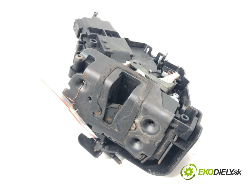 FORD FOCUS II (DA_, HCP, DP) 2004 - 2013    1.8 TDCi 85 kW [115 KM] olej napędowy 2005 - 2012  zámok dveře pravý přední část 3M5AR21812AK