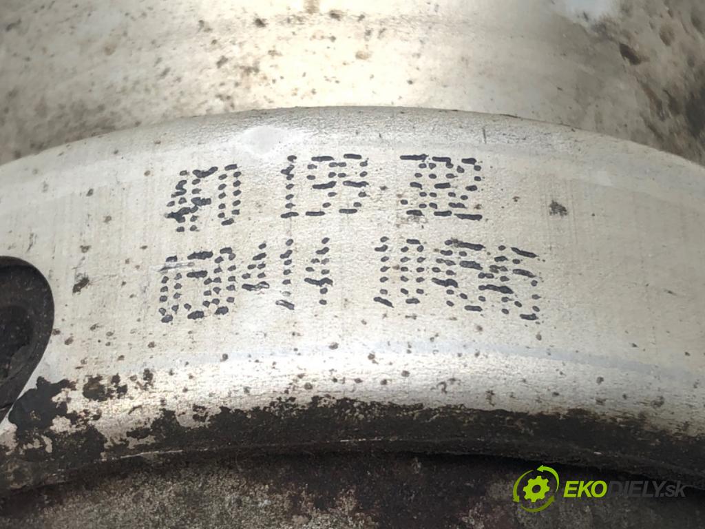 AUDI A6 C6 (4F2) 2004 - 2011    2.4 quattro 130 kW [177 KM] benzyna 2005 - 2008  AirBag Motor 4F0199382 (Držiaky motora)