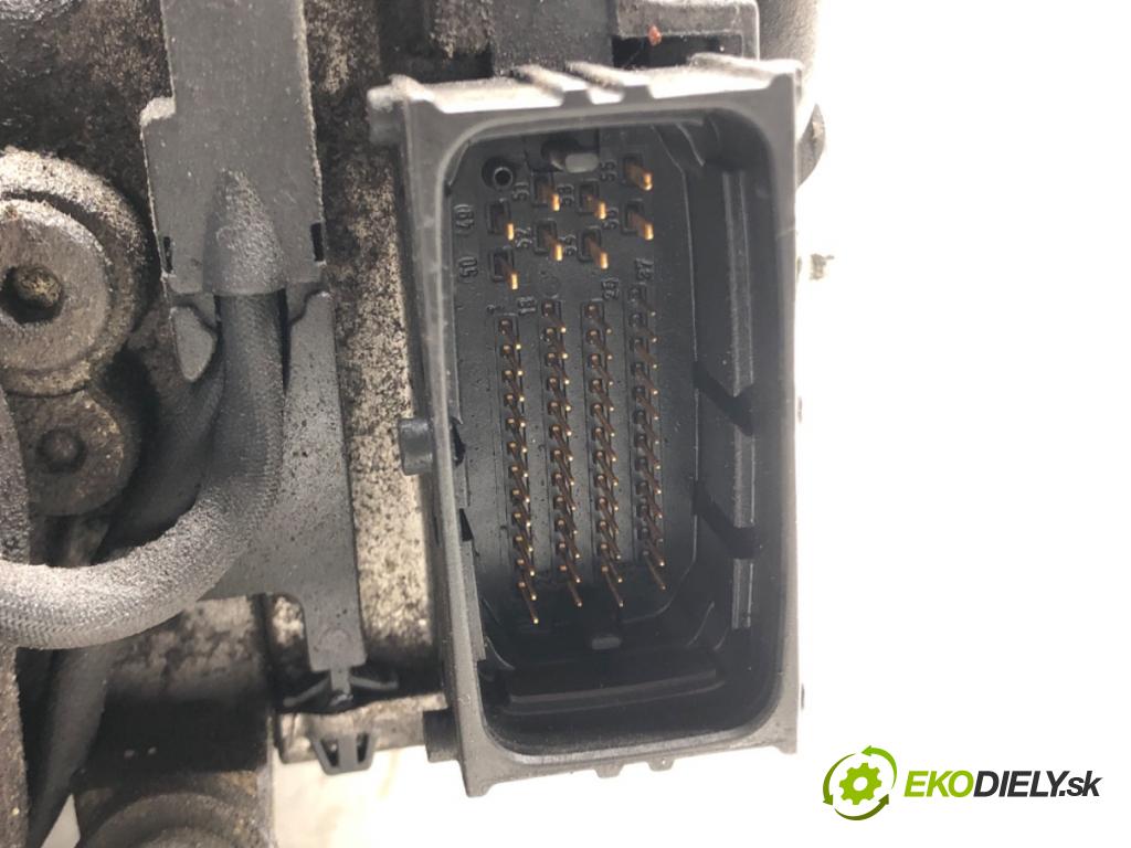 OPEL VECTRA C (Z02) 2002 - 2009    2.2 DTI 16V (F69) 92 kW [125 KM] olej napędowy 200  Pumpa vstrekovacia 0986444028 (Vstrekovacie čerpadlá)