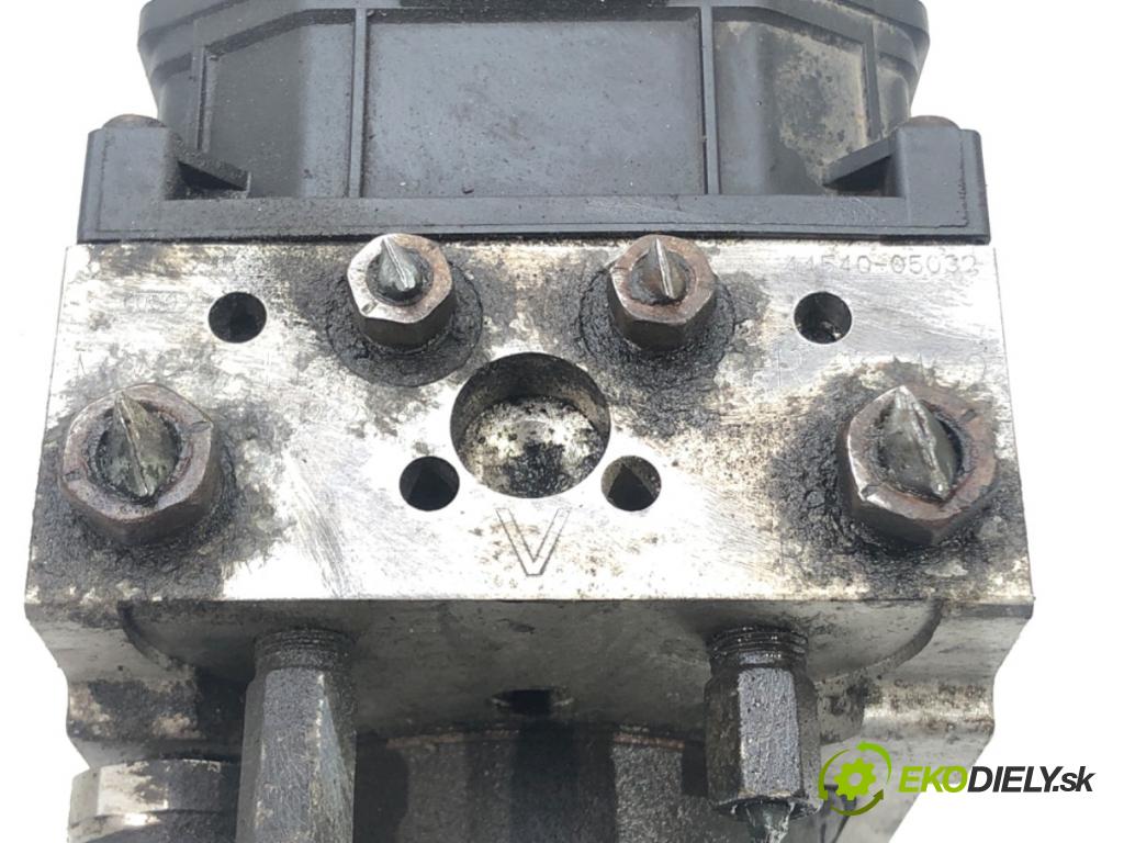 TOYOTA AVENSIS (_T25_) 2003 - 2008    2.0 D-4D (CDT250_) 85 kW [116 KM] olej napędowy 20  Pumpa ABS 44540-05032 89541-05072 (Pumpy ABS)