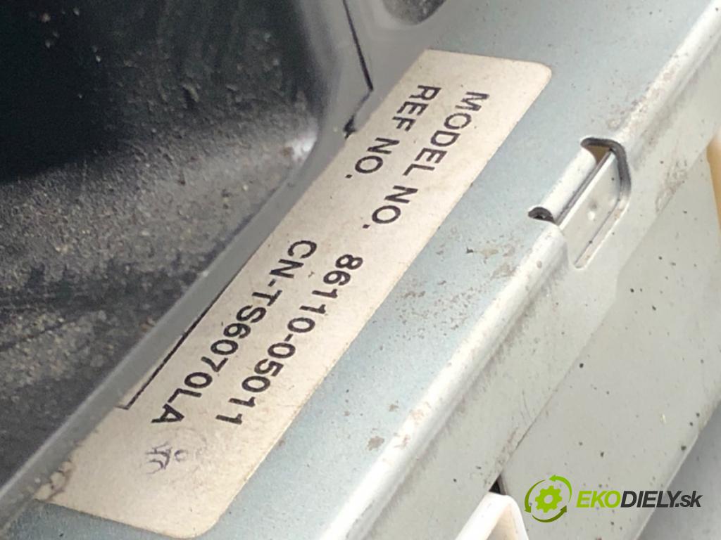 TOYOTA AVENSIS (_T22_) 1997 - 2003    1.6 VVT-i (ZZT220_) 81 kW [110 KM] benzyna 2000 -   RADIO 86110-05011 08600-05820 (Audio zariadenia)