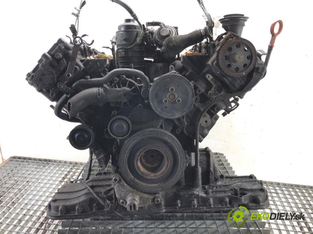 AUDI A4 B7 Avant (8ED) 2004 - 2008    3.0 TDI quattro 171 kW [233 KM] olej napędowy 2006  motor ASB (Motory (kompletní))