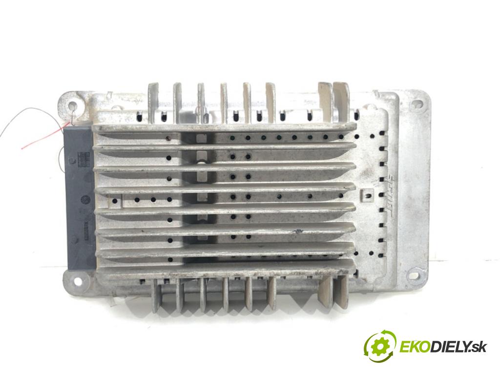 AUDI A4 B7 Avant (8ED) 2004 - 2008    3.0 TDI quattro 171 kW [233 KM] olej napędowy 2006  Zosilňovač BOSE 355003 (Zosilňovače)