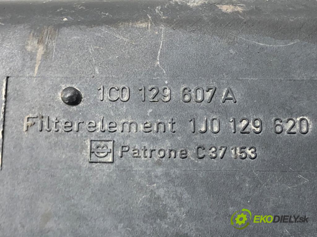 VW NEW BEETLE (9C1, 1C1) 1998 - 2010    2.0 85 kW [115 KM] benzyna 1998 - 2010  obal filtra vzduchu 1C0129607A (Kryty filtrů)