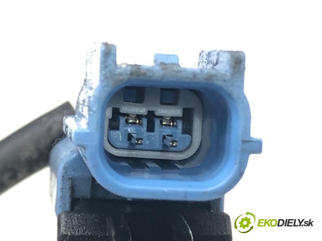 HONDA CR-V IV (RM_) 2012 - 2022    2.0 AWD (RE5, RM2) 114 kW [155 KM] benzyna 2012 -   zámok kapoty přední část