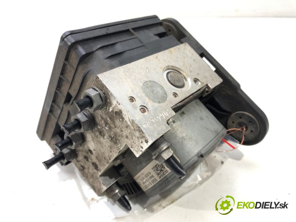 VW GOLF VII (5G1, BQ1, BE1, BE2) 2012 - 2022    1.4 TSI 90 kW [122 KM] benzyna 2012 - 2022  Pumpa ABS 5Q0907379AA (Pumpy ABS)