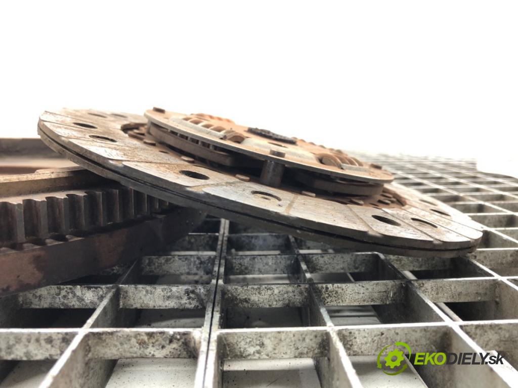 VW GOLF VII (5G1, BQ1, BE1, BE2) 2012 - 2022    1.4 TSI 90 kW [122 KM] benzyna 2012 - 2022  Spojková sada (bez ložiska) 03C141031D (Kompletné sady (bez ložiska))