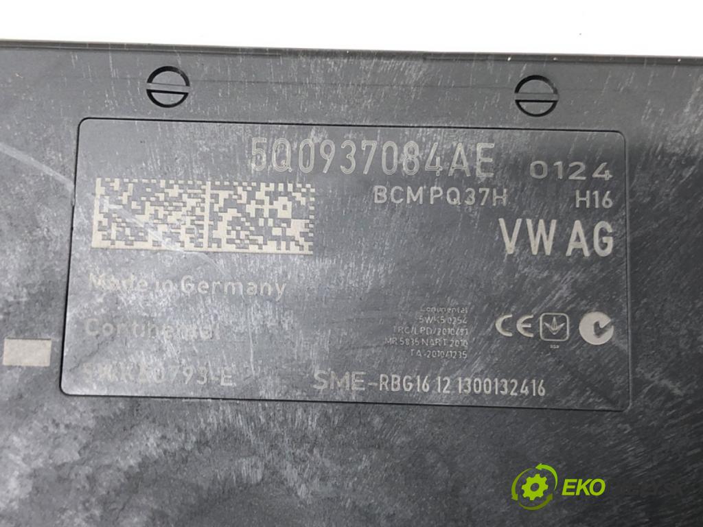 VW GOLF VII (5G1, BQ1, BE1, BE2) 2012 - 2022    1.4 TSI 90 kW [122 KM] benzyna 2012 - 2022  Modul komfortu 5Q0937084AE (Moduly komfortu)