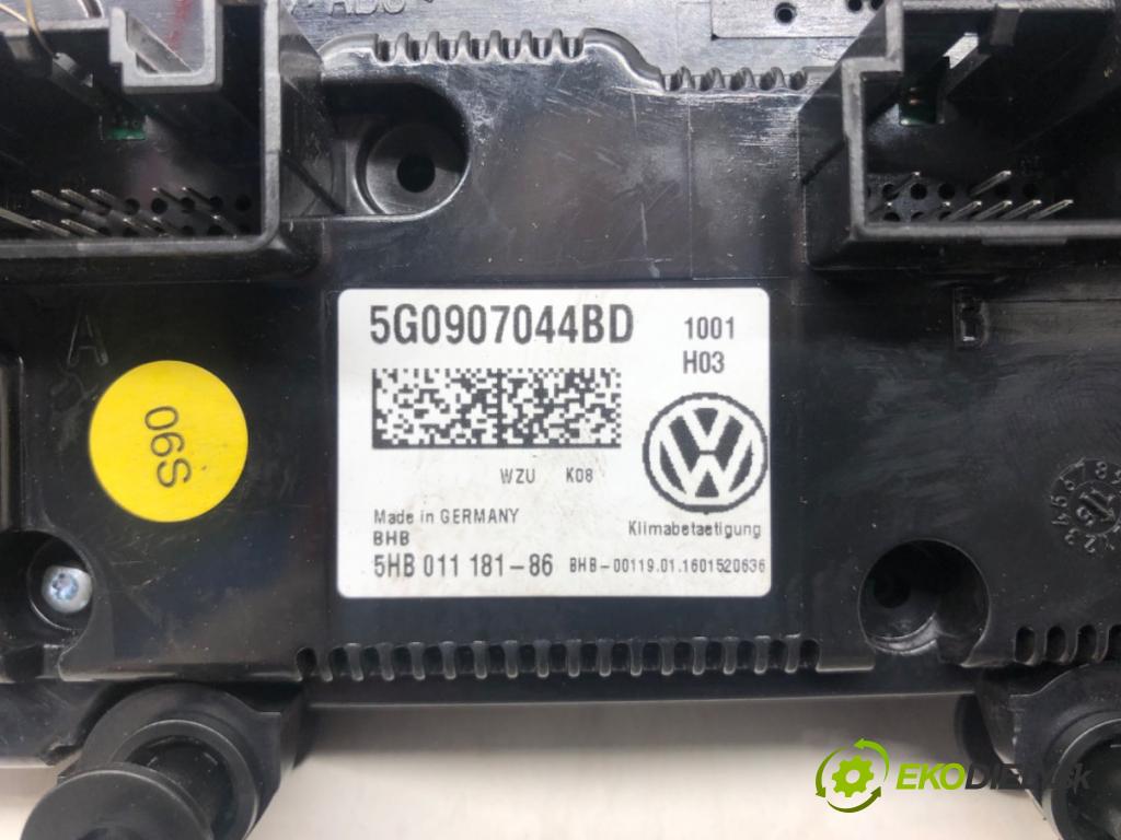 VW GOLF VII (5G1, BQ1, BE1, BE2) 2012 - 2022    1.4 TSI 110 kW [150 KM] benzyna 2014 - 2022  Panel ovládania kúrenia 5G0907044BD (Prepínače, spínače, tlačidlá a ovládače kúrenia)