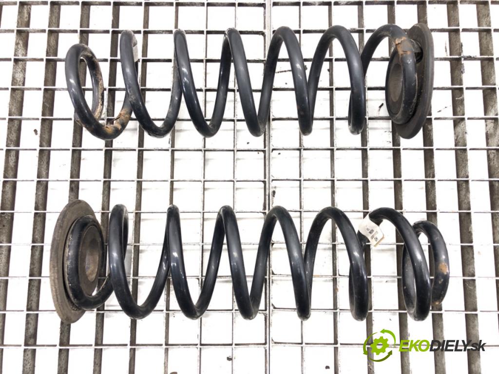 VW GOLF VII (5G1, BQ1, BE1, BE2) 2012 - 2022    1.4 TSI 110 kW [150 KM] benzyna 2014 - 2022  Pružina zad  (Ostatné)