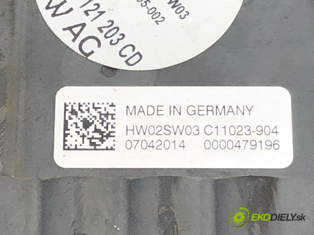 VW GOLF VII (5G1, BQ1, BE1, BE2) 2012 - 2022    1.4 TSI 110 kW [150 KM] benzyna 2014 - 2022  Ventilátor chladiča 5Q0959455AQ (Ventilátory)