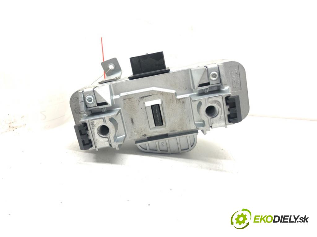 VW GOLF VII (5G1, BQ1, BE1, BE2) 2012 - 2022    1.4 TSI 110 kW [150 KM] benzyna 2014 - 2022  blokáda volantu 5Q0905861A (Ostatné)