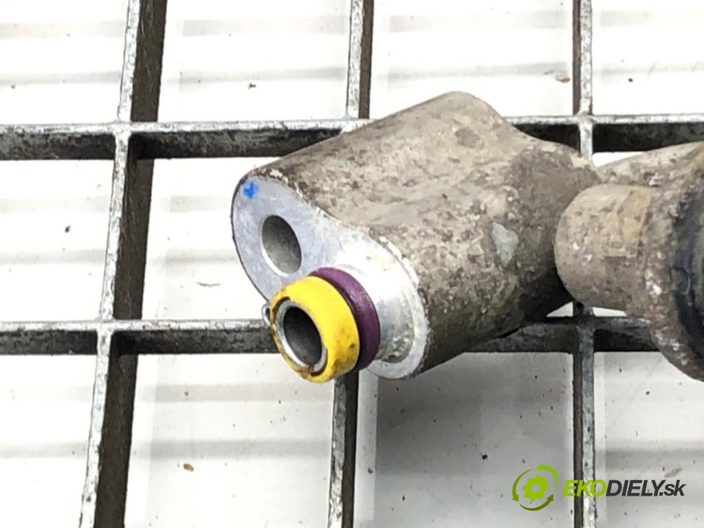 VW GOLF V (1K1) 2003 - 2010    1.4 16V 55 kW [75 KM] benzyna 2003 - 2006  rúrka klimatizácie 1K0820741Q (Rúrky klimatizácie)