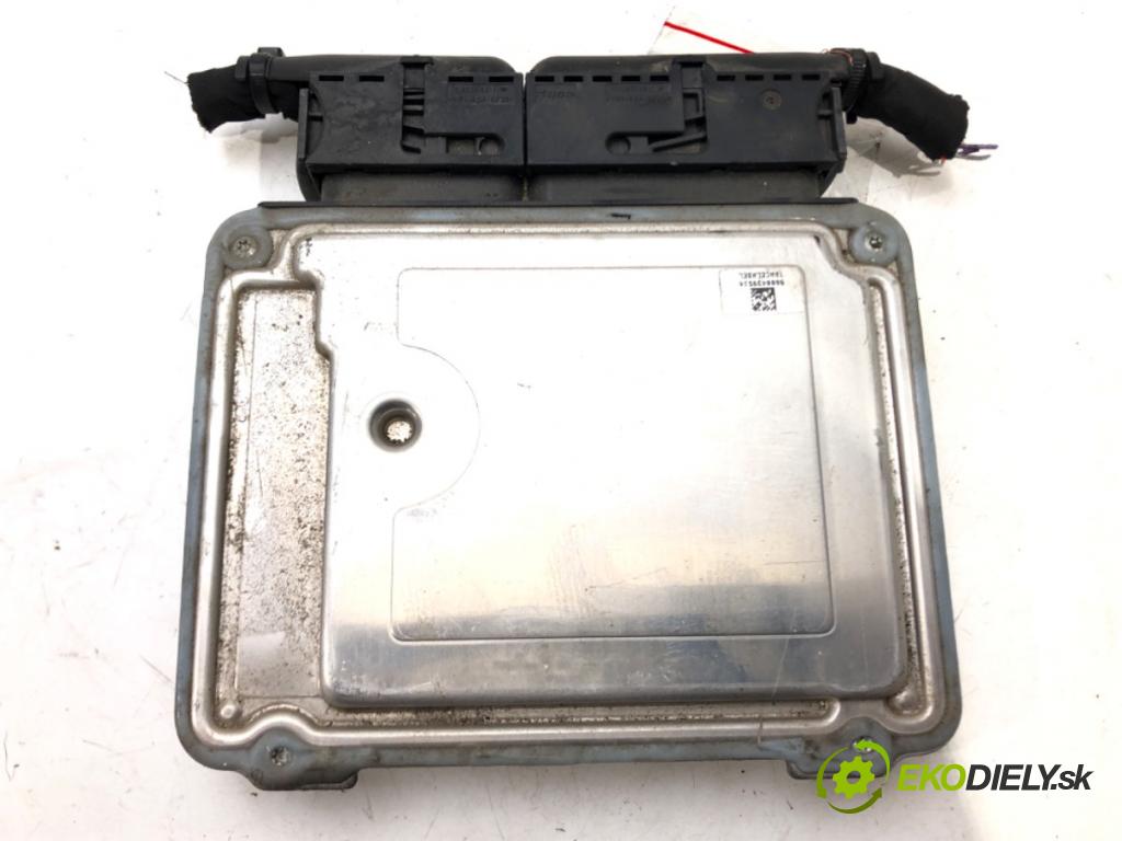 VW PASSAT B6 Variant (3C5) 2005 - 2011    1.9 TDI 77 kW [105 KM] olej napędowy 2005 - 2010  riadiaca jednotka Motor 03G906021FB (Riadiace jednotky)