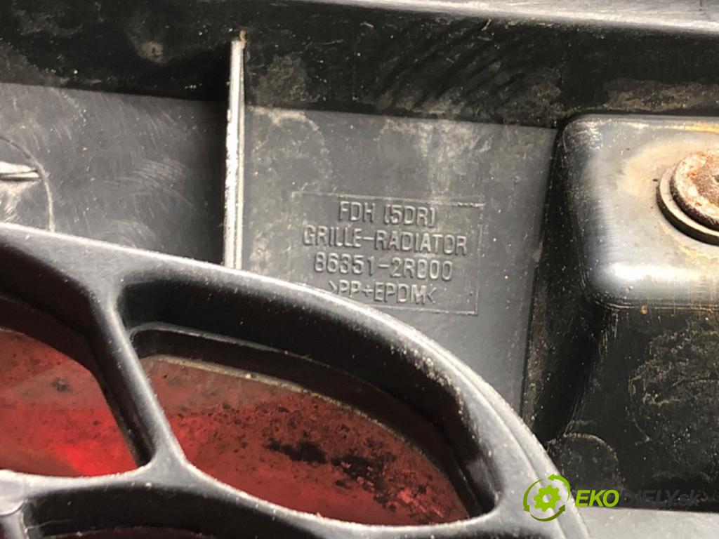 HYUNDAI i30 (FD) 2007 - 2012    2.0 CRDi 103 kW [140 KM] olej napędowy 2007 - 2011  Mriežka maska 86351-2R000 (Mriežky, masky)
