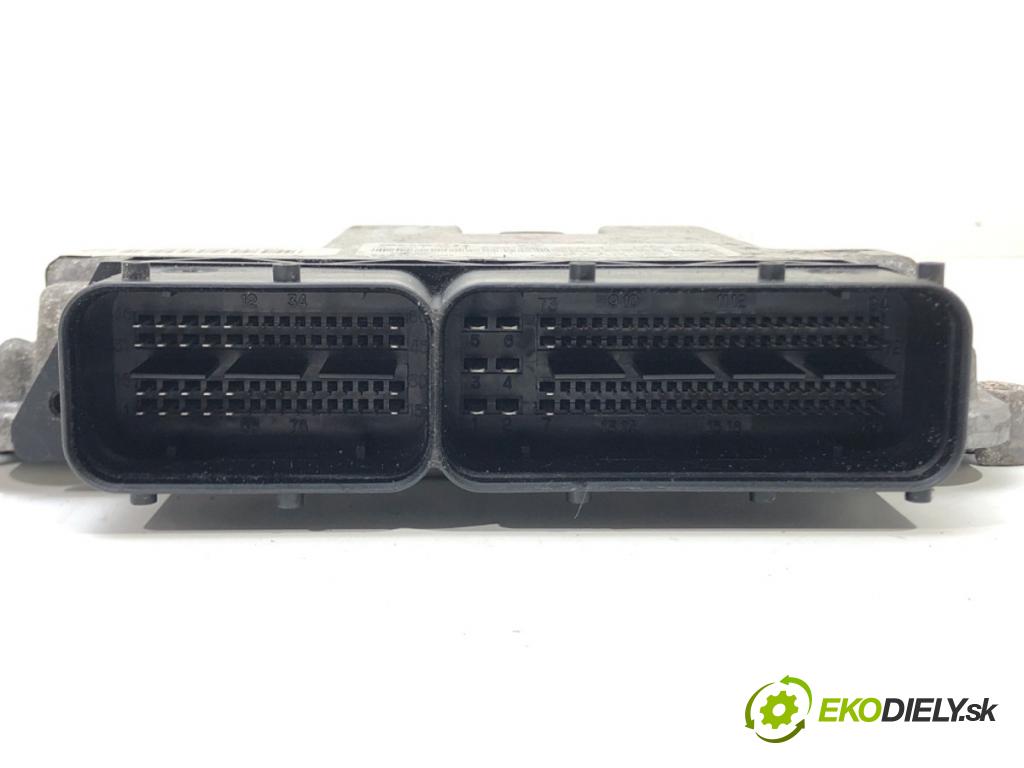 HYUNDAI i30 (FD) 2007 - 2012    2.0 CRDi 103 kW [140 KM] olej napędowy 2007 - 2011  riadiaca jednotka Motor 0281014280 (Riadiace jednotky)