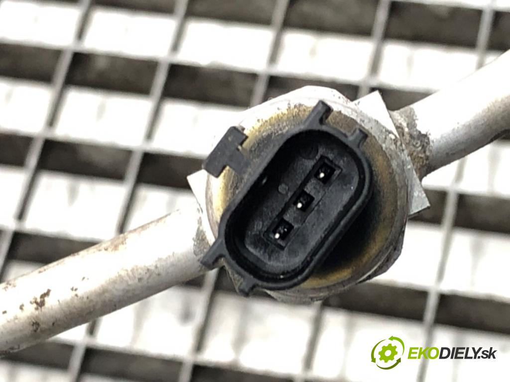 HYUNDAI i30 (FD) 2007 - 2012    2.0 CRDi 103 kW [140 KM] olej napędowy 2007 - 2011  rúrka klimatizácie  (Rúrky klimatizácie)