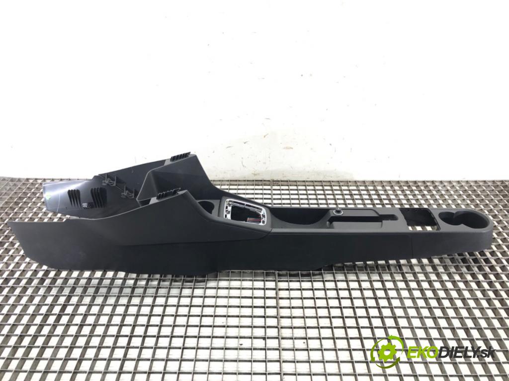 SKODA RAPID (NH3, NK3, NK6) 2012 - 2022    1.6 TDI 85 kW [115 KM] olej napędowy 2015 - 2019  Tunel stredový  (Stredový tunel / panel)