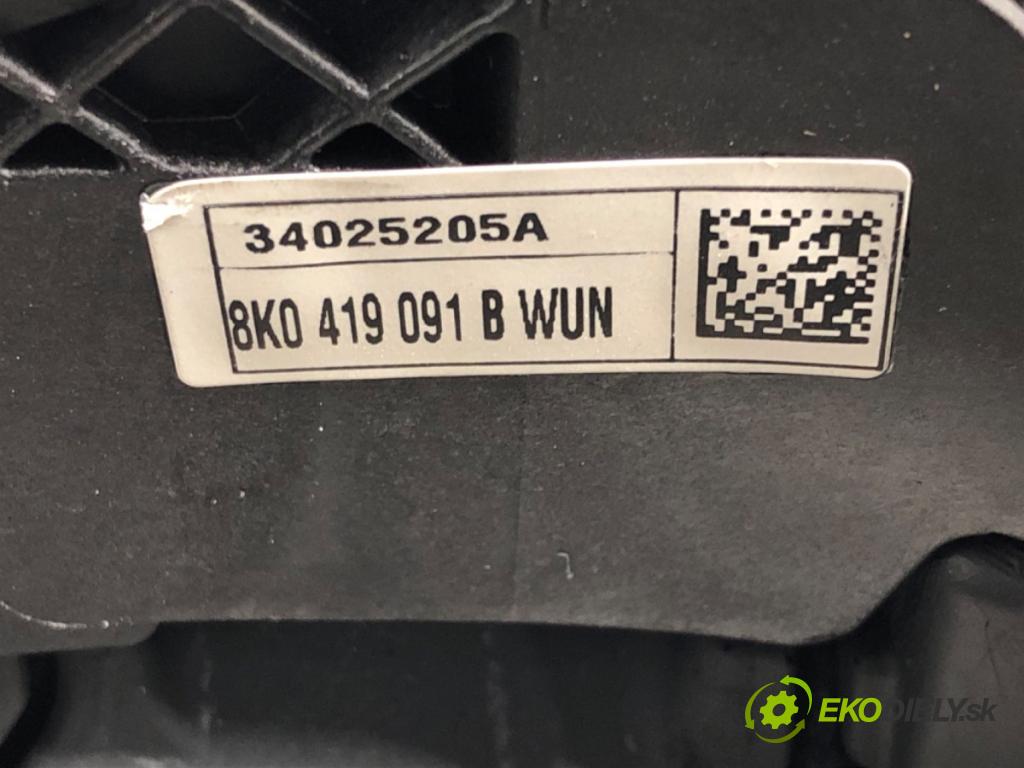 AUDI A4 B8 Avant (8K5) 2007 - 2015    2.0 TDI 105 kW [143 KM] olej napędowy 2008 - 2015  Volant 8K0419091B (Volanty)