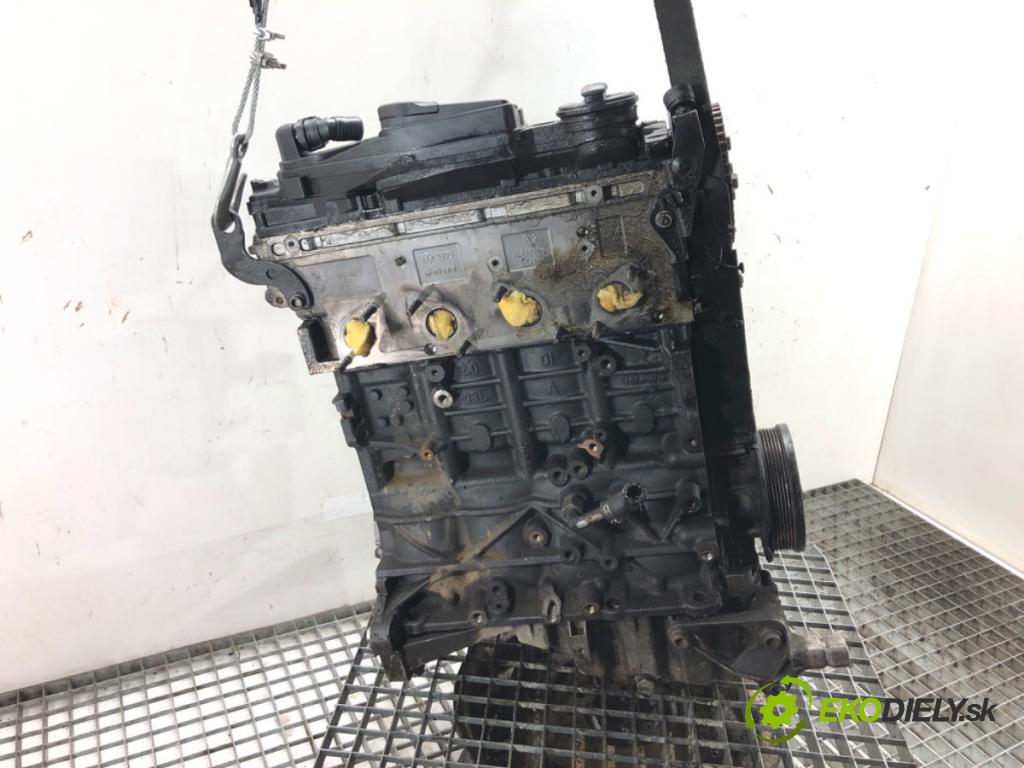 AUDI A4 B8 Avant (8K5) 2007 - 2015    2.0 TDI 105 kW [143 KM] olej napędowy 2008 - 2015  motor CAGA (Motory (kompletní))