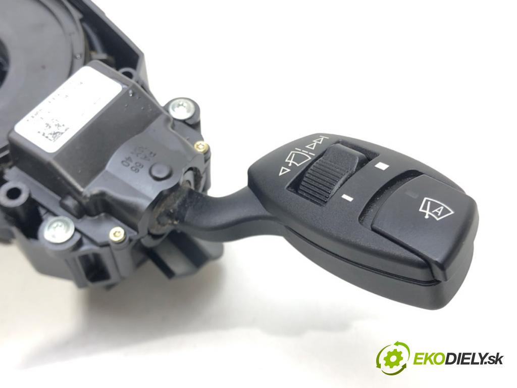 BMW 5 Touring (E61) 2004 - 2010    520 d 110 kW [150 KM] olej napędowy 2005 - 2007  Prepínač kombinovaný 6977313 (Prepínače, spínače, tlačidlá a ovládače kúrenia)