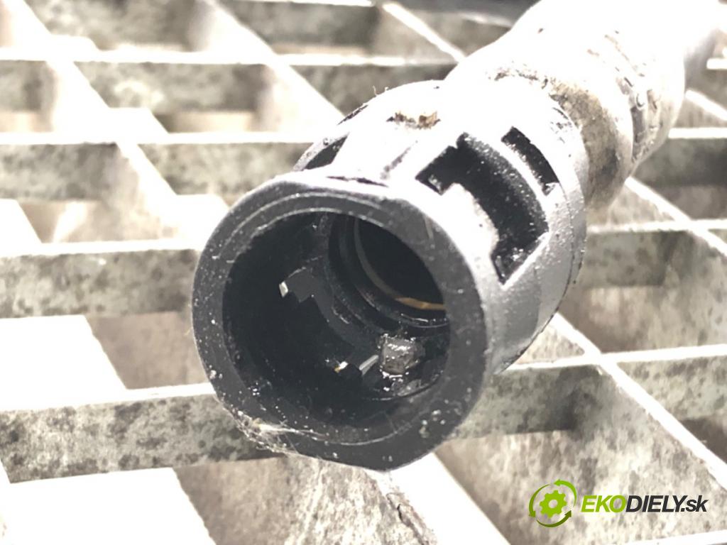 BMW 5 Touring (E61) 2004 - 2010    520 d 110 kW [150 KM] olej napędowy 2005 - 2007  hadica servočerpadlo  (Rúrky, hadice servočerpadla)