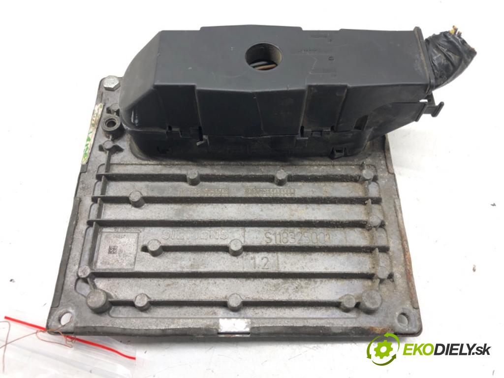 FORD FIESTA V (JH_, JD_) 2001 - 2014    1.3 51 kW [69 KM] benzyna 2001 - 2008  riadiaca jednotka Motor 2S6A-12A650-ZB (Riadiace jednotky)