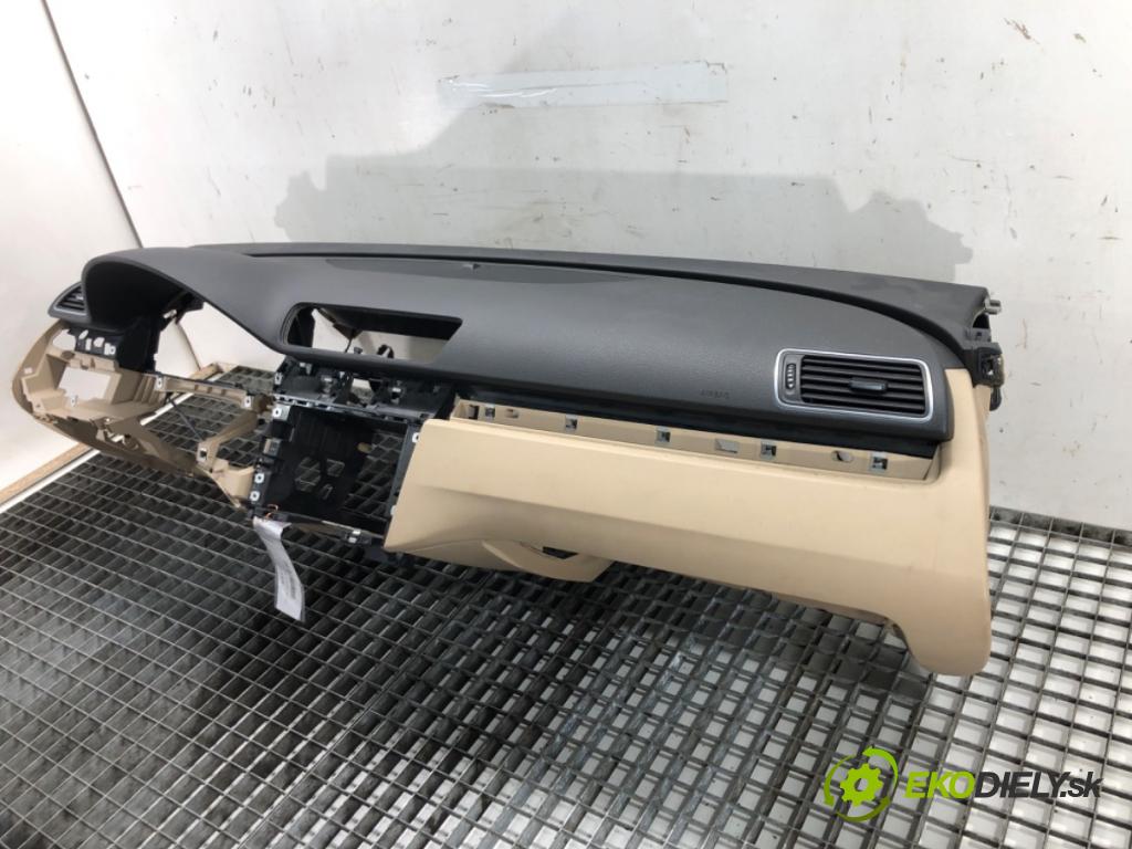 VW CC B7 (358) 2011 - 2016    3.6 FSI 4motion 220 kW [300 KM] benzyna 2011 - 201  Palubná doska  (Palubné dosky)