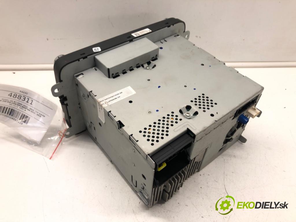 VW CC B7 (358) 2011 - 2016    3.6 FSI 4motion 220 kW [300 KM] benzyna 2011 - 201  RADIO 3C0035684J (Audio zariadenia)