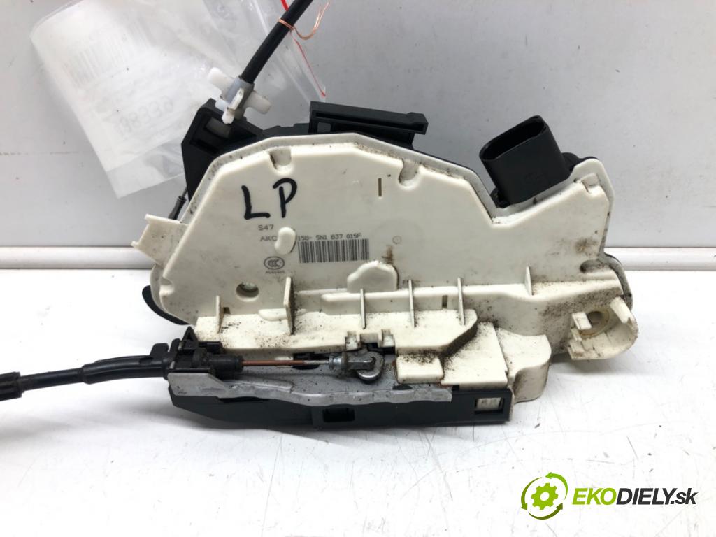 VW CC B7 (358) 2011 - 2016    3.6 FSI 4motion 220 kW [300 KM] benzyna 2011 - 201  zámok dveře levý přední část 5N1837015F