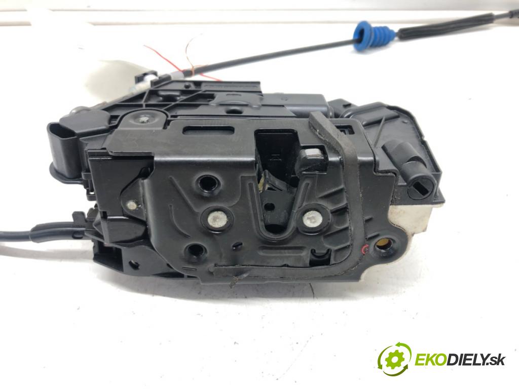 VW CC B7 (358) 2011 - 2016    3.6 FSI 4motion 220 kW [300 KM] benzyna 2011 - 201  zámok dveře pravý přední část 5N1837016F
