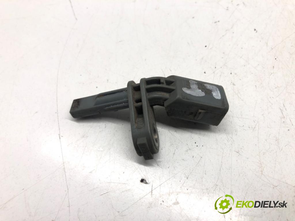 VW CC B7 (358) 2011 - 2016    3.6 FSI 4motion 220 kW [300 KM] benzyna 2011 - 201  Snímač ABS zadný ľavy 100711-54013 (Snímače ABS)