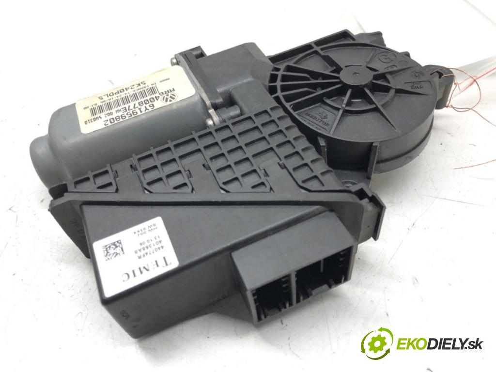 SKODA FABIA I (6Y2) 1999 - 2008    ---  motor sťahovaní okna pravý přední část 6Y1959802