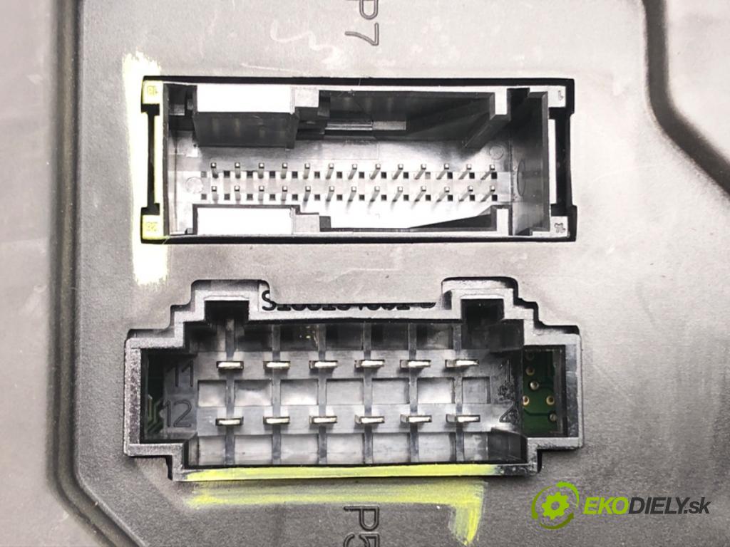 VW SHARAN (7M8, 7M9, 7M6) 1995 - 2010    1.9 TDI 96 kW [130 KM] olej napędowy 2002 - 2010  Modul BSI 7M3962258AD (Poistkové skrinky)